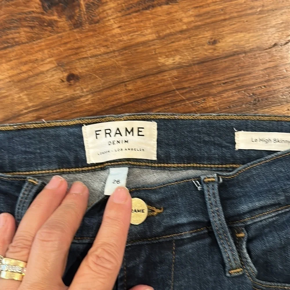 FRAME Le High Waist Triangle Hem Ankle Skinny Jeans in Sulham - Size 26